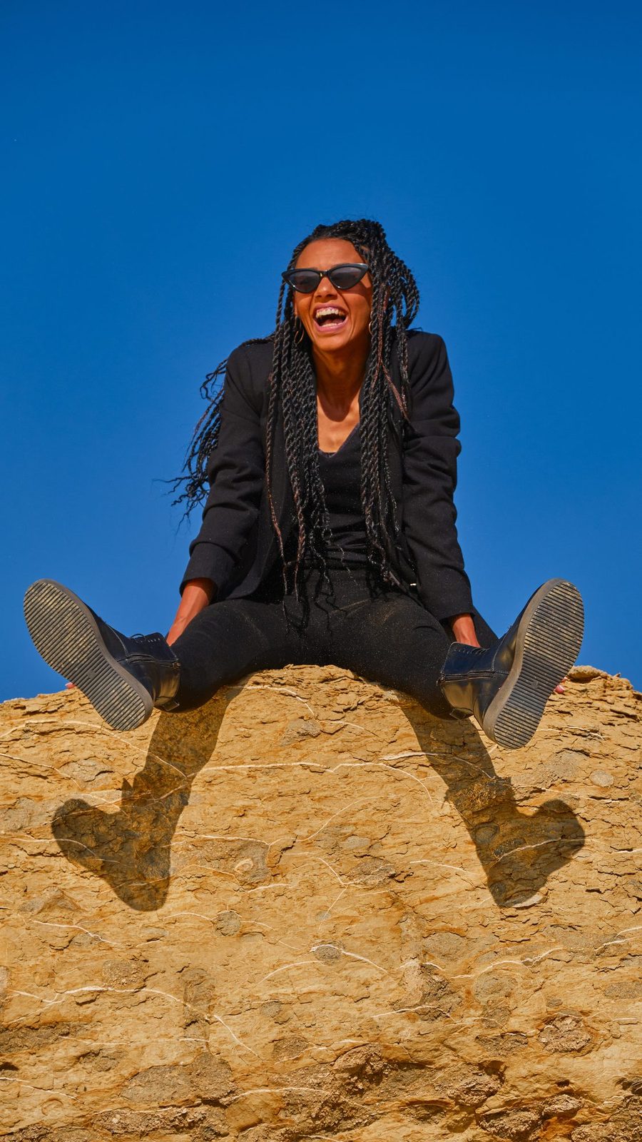 Dancing with the Dunes – lifestyle portraits photography by Amr El Hadeka, image 15 of 22