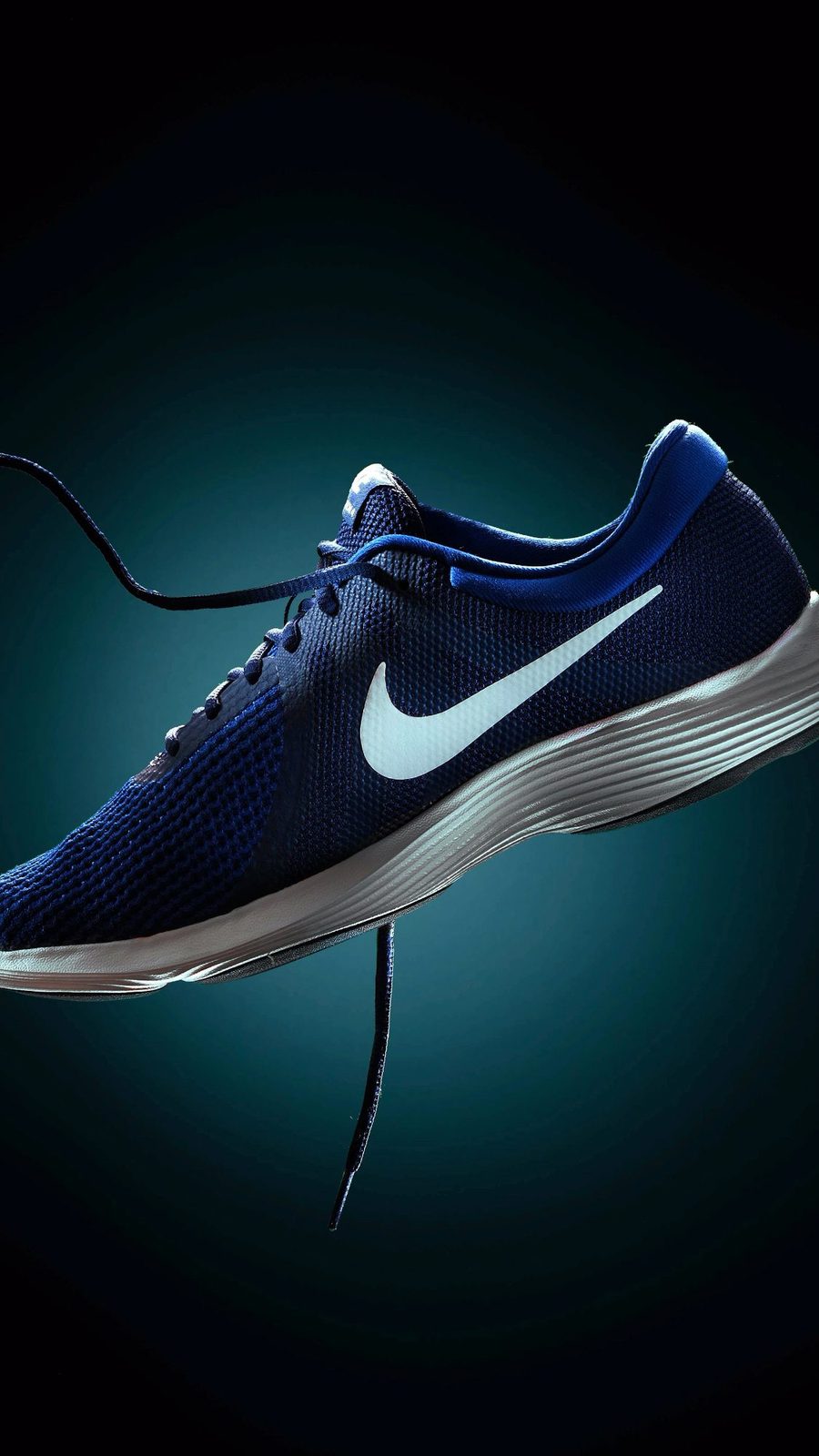 Products – product photography photography by Amr El Hadeka, image 2 of 9